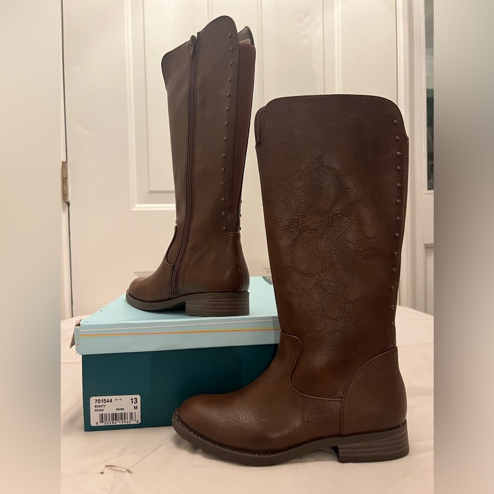 Sophie17 Riding Boots. NWT/NWB